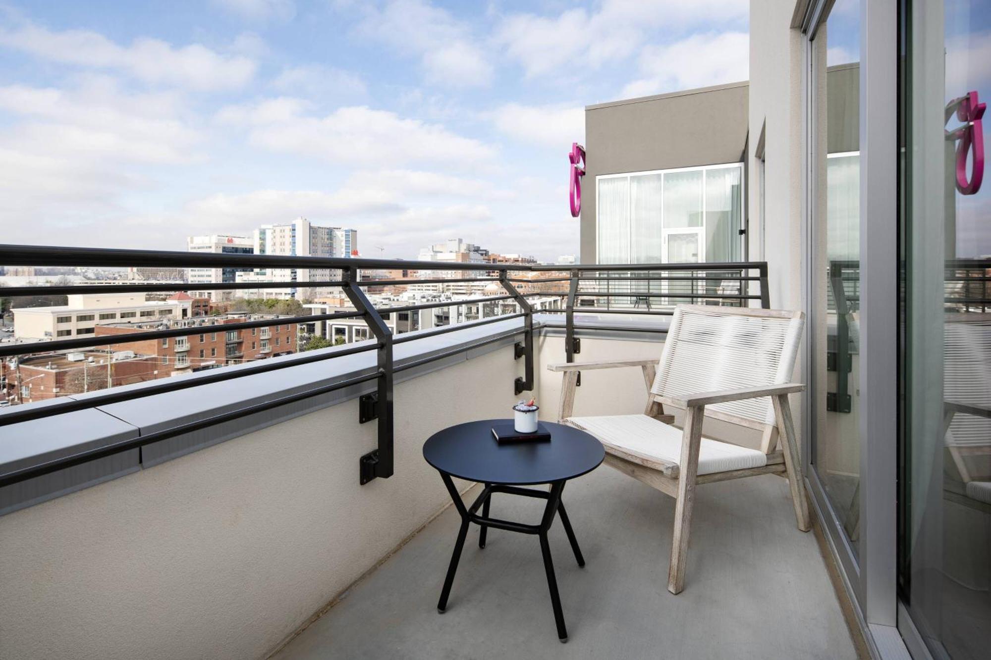 Moxy Nashville Vanderbilt Area Eksteriør bilde
